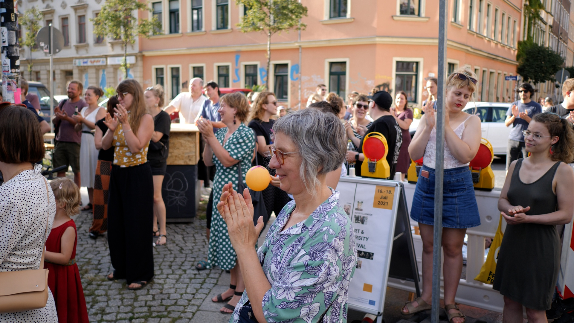 DARE.00_04_01_24.Still005